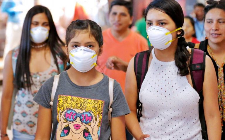 8 de cada 10 jóvenes están de acuerdo en cancelar eventos por coronavirus en Perú